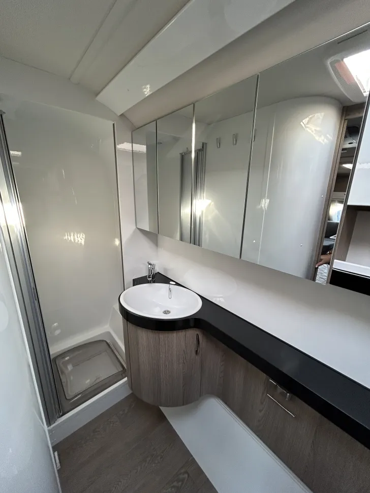 Fahrzeugbild Hobby Prestige 560 WFU #8