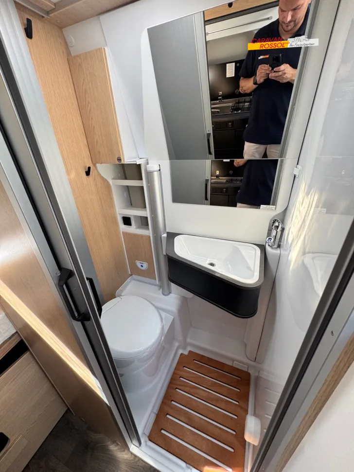 Fahrzeugbild Sunlight Cliff X 600 Winteraktion #16