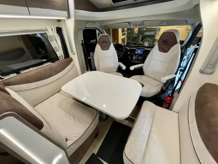 Fahrzeugbild Mooveo TEI 74EBH #2