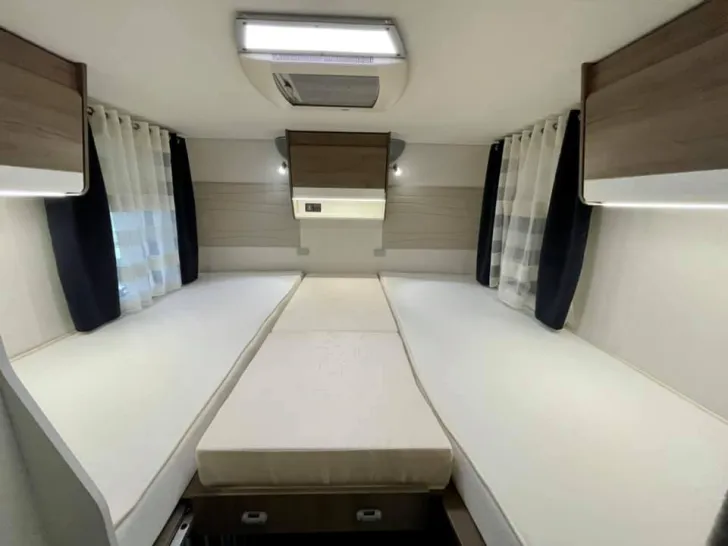 Fahrzeugbild Mooveo TEI 74EBH #4