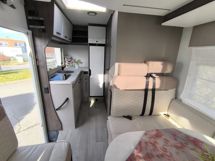 Fahrzeugbild Benimar TESSORO PERFILADO T481 NK #9