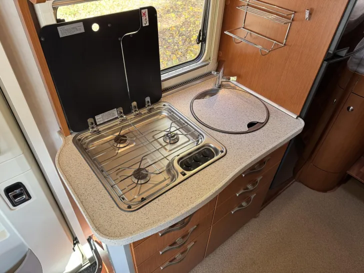 Fahrzeugbild Hymer B-Klasse B 580 StarLine I.Hand, Hubstützen #17