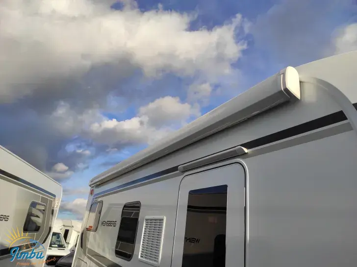 Fahrzeugbild Weinsberg CaraSuite 650 MG 140 PS / Automatik 1253 #5