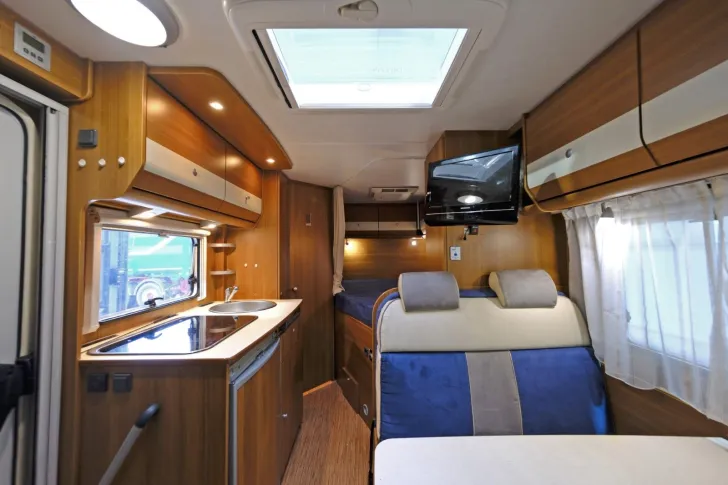 Fahrzeugbild Carado T 135/Festbett/Markise/Solar/Klimaanlage #8