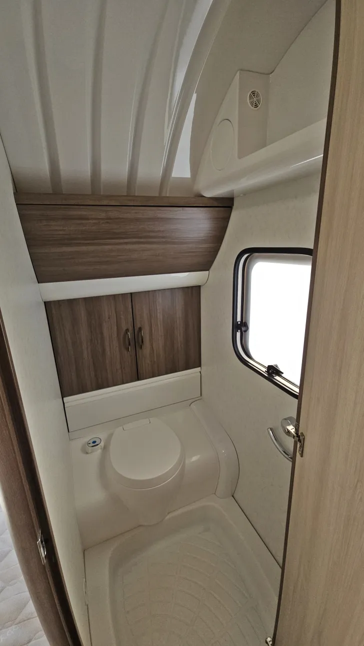 Fahrzeugbild Hobby De Luxe 540 KMFe #13