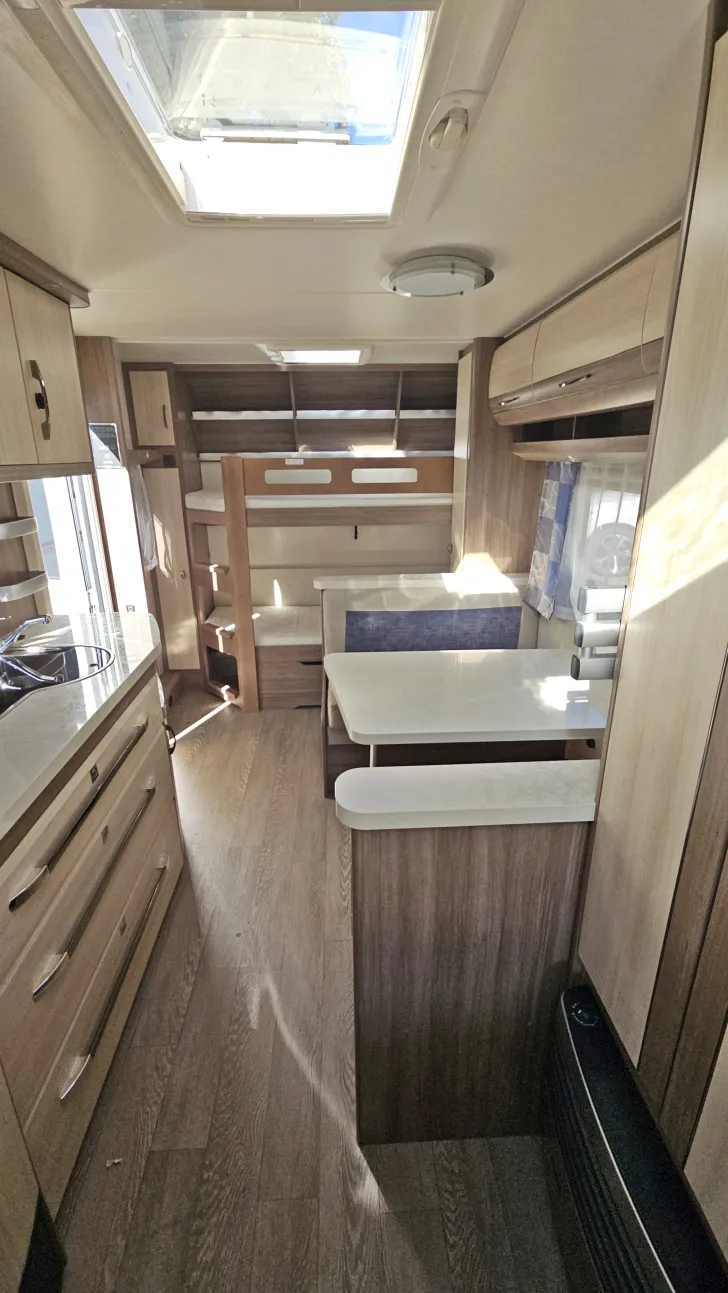 Fahrzeugbild Hobby De Luxe 540 KMFe #14