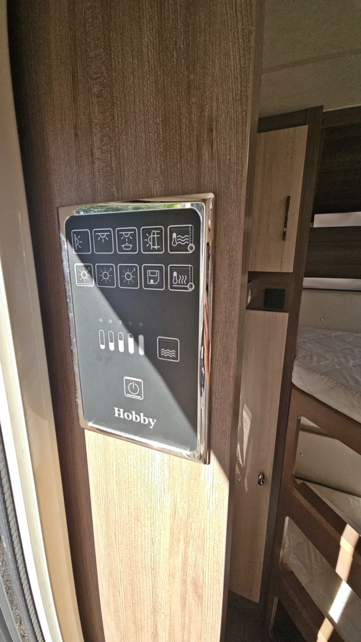 Fahrzeugbild Hobby De Luxe 540 KMFe #16