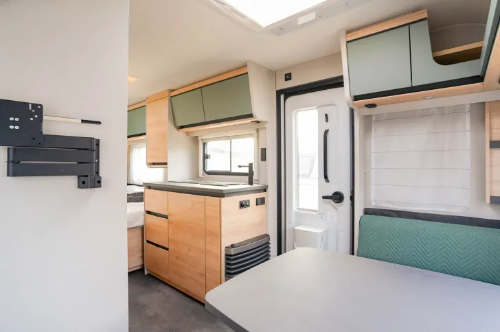 Fahrzeugbild Dethleffs Camper 460 EL *GÜMA DAYS DEAL* #9