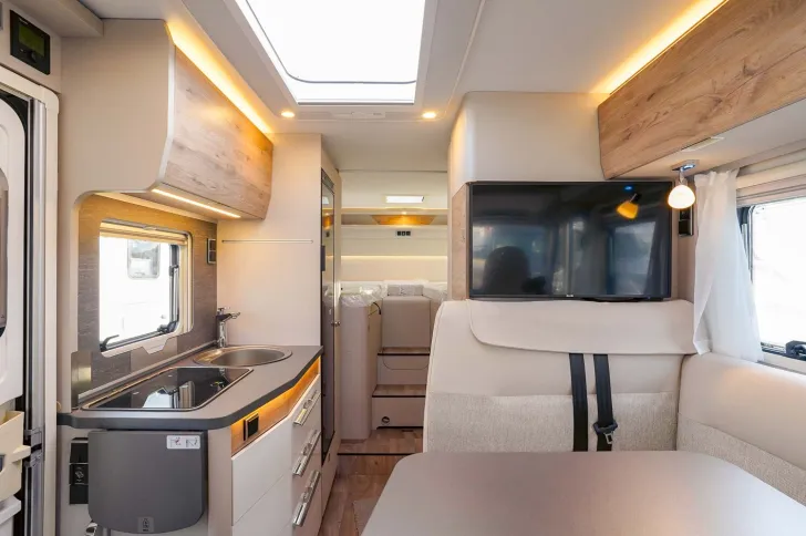 Fahrzeugbild Hymer Exsis-i Pure 580 **SIE SPAREN 23.955,- EURO** #8