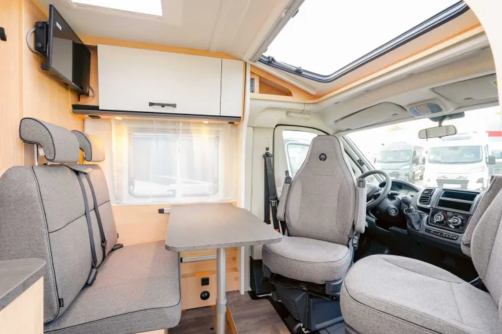 Fahrzeugbild Sunlight Adventure V 69 ***GÜMA-SONDERPREIS-AKTION*** #8