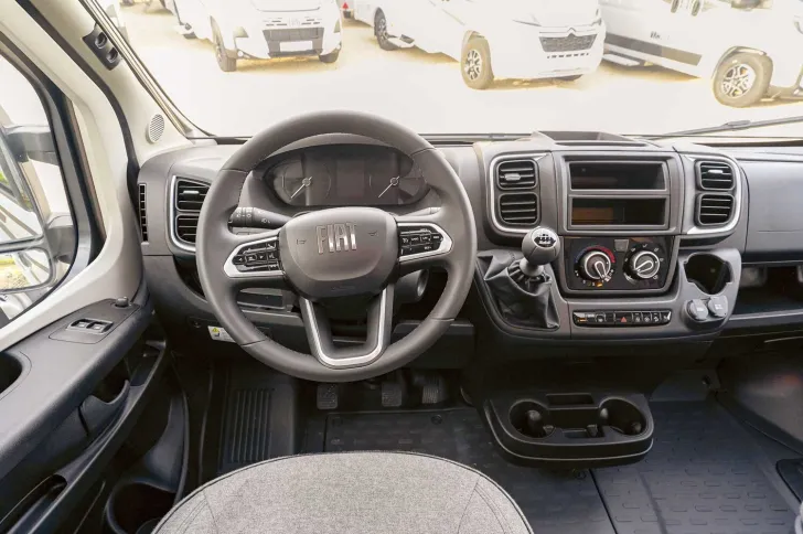 Fahrzeugbild Sunlight Adventure V 69 ***GÜMA-SONDERPREIS-AKTION*** #9