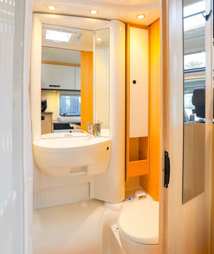 Fahrzeugbild Sunlight Adventure V 69 ***GÜMA-SONDERPREIS-AKTION*** #12