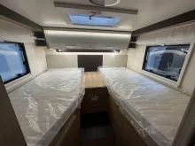 Fahrzeugbild Forster T 699 EB Comfort Line - Hubbett - Alu 16 u.v.m. #10