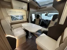 Fahrzeugbild Forster T 699 EB Comfort Line - Hubbett - Alu 16 u.v.m. #12