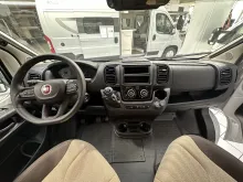 Fahrzeugbild Forster T 699 EB Comfort Line - Hubbett - Alu 16 u.v.m. #17