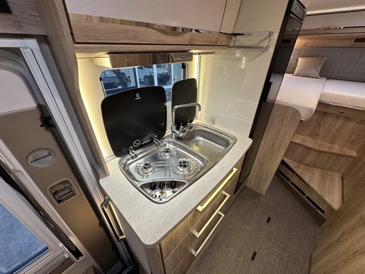 Fahrzeugbild Eura Mobil Integra Line IL 660 EB Ex-Neurpeis 119980,- Euro #14