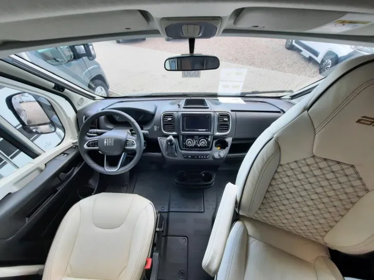 Fahrzeugbild Bürstner B66 732 TD MJ 2026 - 3.667,- € sparen #17