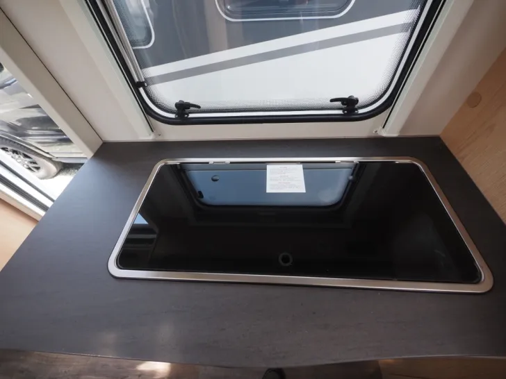 Fahrzeugbild Sunlight V 60 Adventure Edition, Markise, Verdunkelung #8