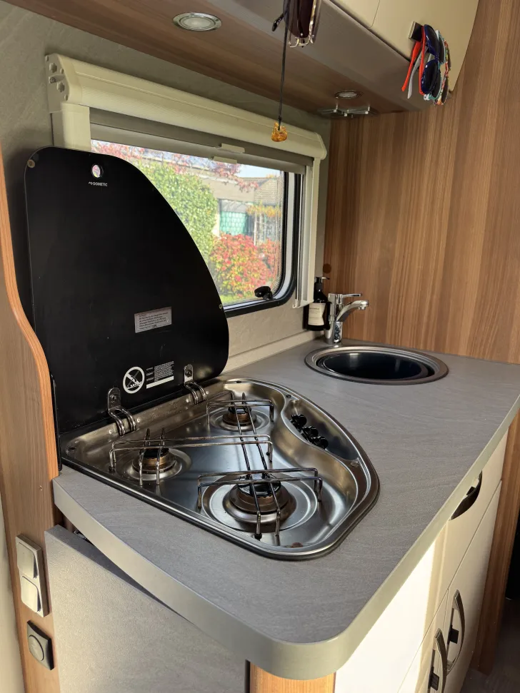 Fahrzeugbild Weinsberg CaraHome 600 DKG #4