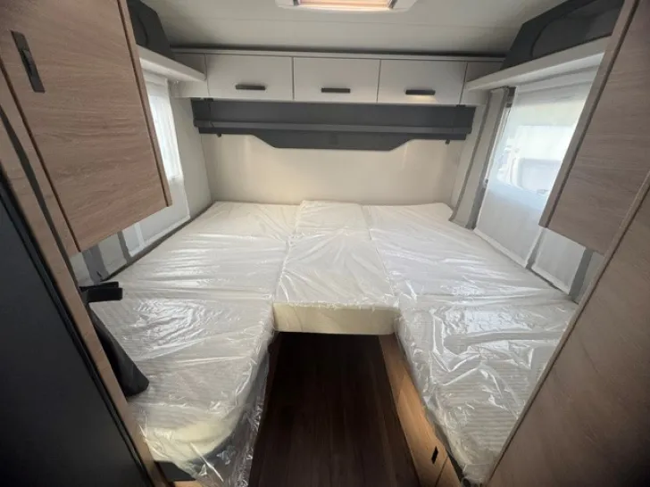 Fahrzeugbild Knaus L!VE I 650 MEG Niedrige Betten - 180 PS #6