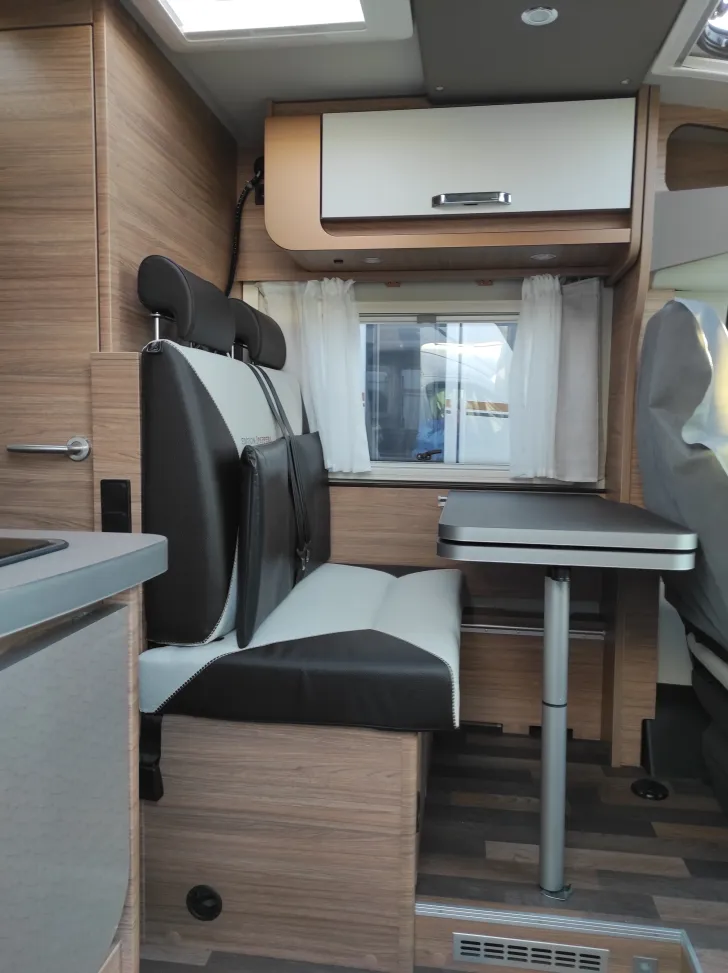 Fahrzeugbild Weinsberg CaraCompact 600 MEG EDITION [PEPPER] #7