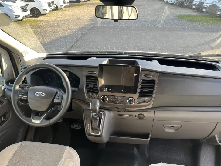 Fahrzeugbild Challenger Teilintegriert 337GA Graphite Ultimate #8