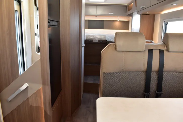 Fahrzeugbild Carado I 338 pro+ Hubbett, E-Heizung, Markise #7