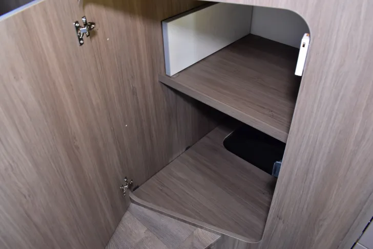 Fahrzeugbild Carado I 338 pro+ Hubbett, E-Heizung, Markise #19