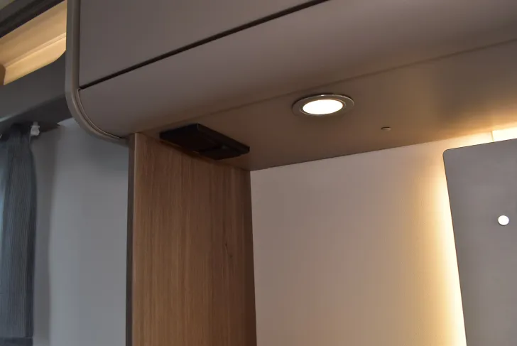 Fahrzeugbild Carado I 338 pro+ Hubbett, E-Heizung, Markise #22