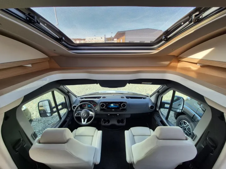 Fahrzeugbild Hymer B-Klasse MC T 580 Mietwagen WinterSALE #10