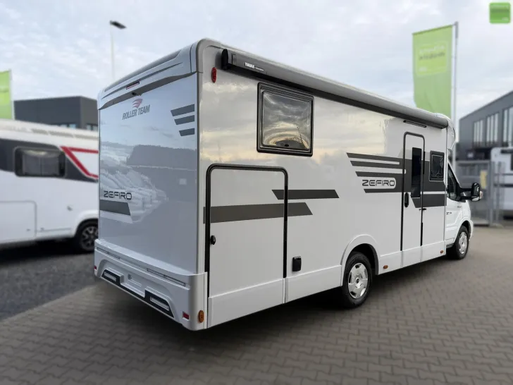 Fahrzeugbild Roller Team Zefiro 287 P 2xLithium Heavy 400W Solar 2026 #4