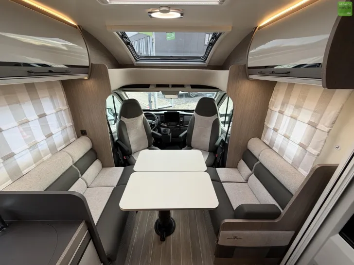 Fahrzeugbild Roller Team Zefiro 287 P 2xLithium Heavy 400W Solar 2026 #9