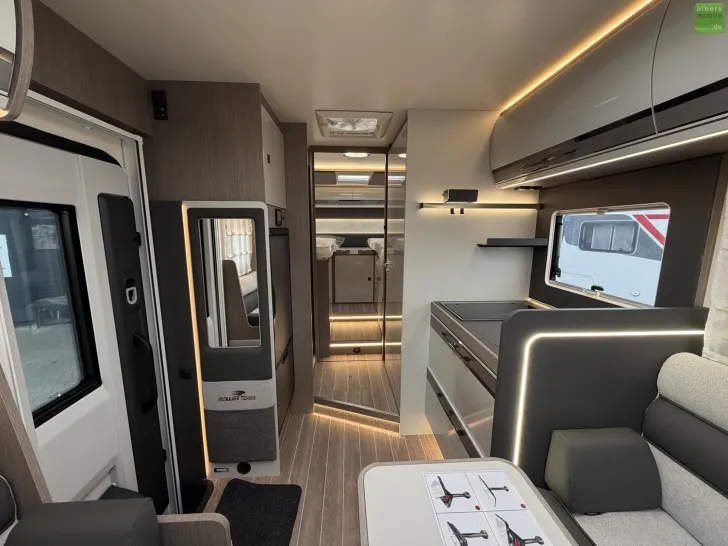 Fahrzeugbild Roller Team Zefiro 287 P 2xLithium Heavy 400W Solar 2026 #15