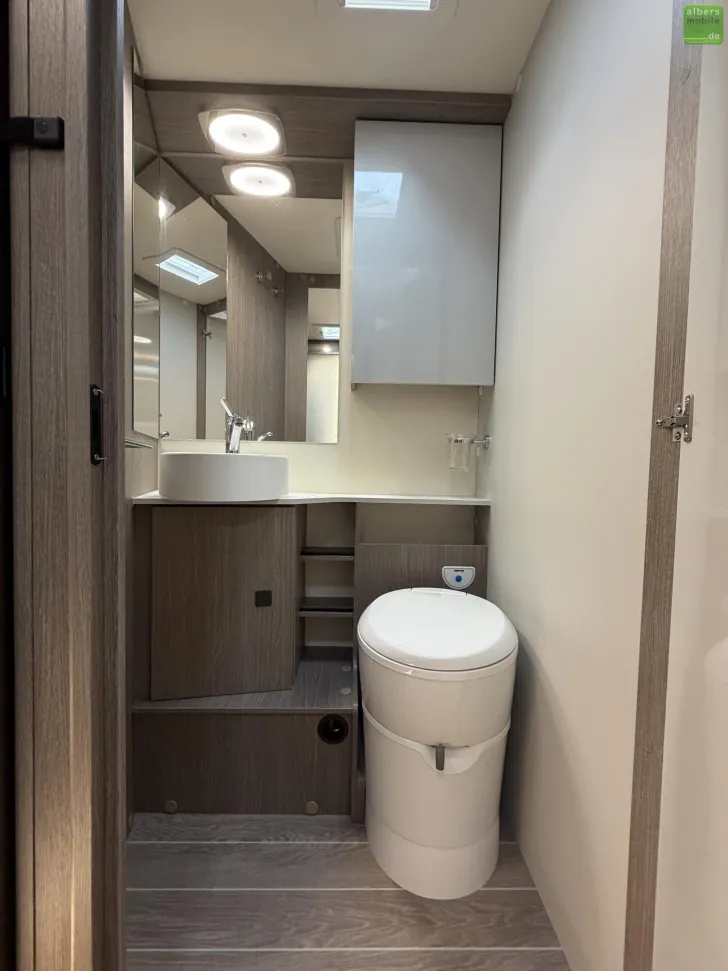 Fahrzeugbild Roller Team Zefiro 287 P 2xLithium Heavy 400W Solar 2026 #23