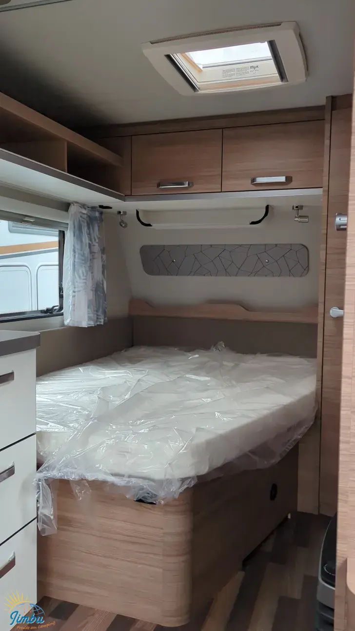 Betten Weinsberg CaraOne 450 FU Auflastung auf 1500kg-1068