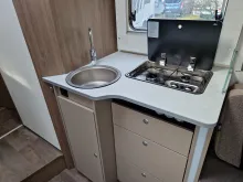 Fahrzeugbild Carado T457 Pro+ (Autom. Navi Markise Hubbett) #12