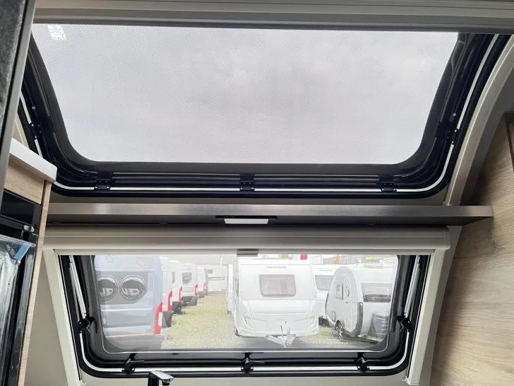 Fahrzeugbild Weinsberg CaraOne 390 PUH #21
