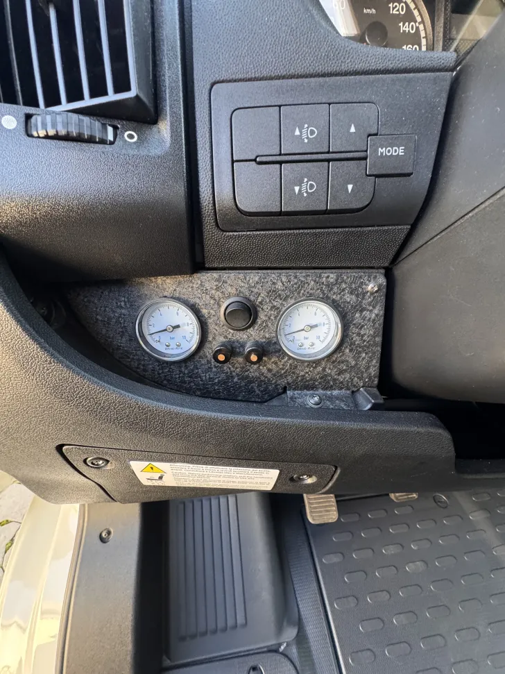 Fahrzeugbild Bürstner Nexxo T 728 G #14