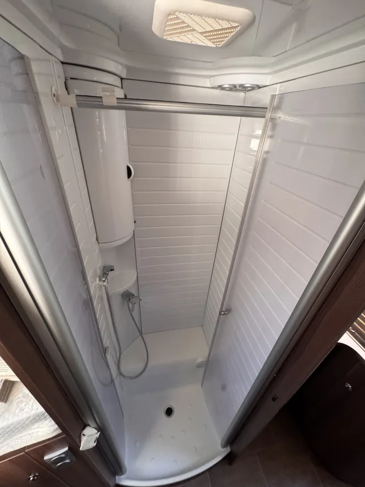 Fahrzeugbild Bürstner Nexxo T 728 G #26