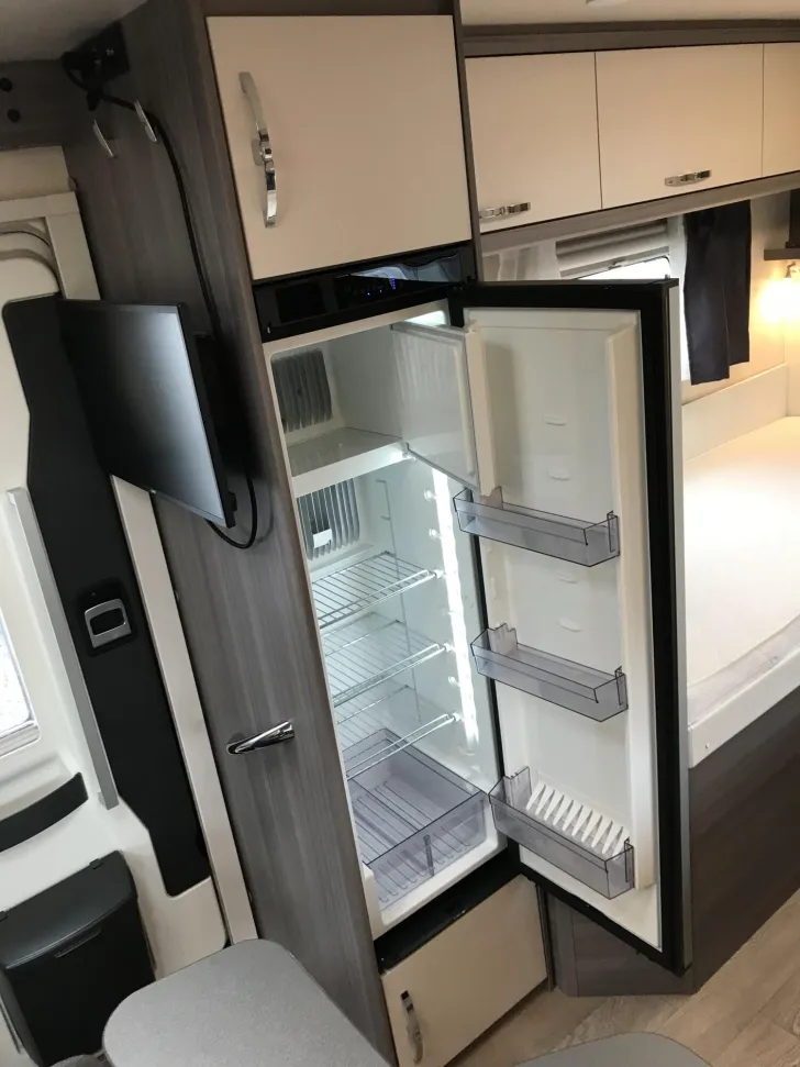 Fahrzeugbild Hobby Optima OnTour T70 E 1. Hand; AHK;FH; LTE; Duo CS #11