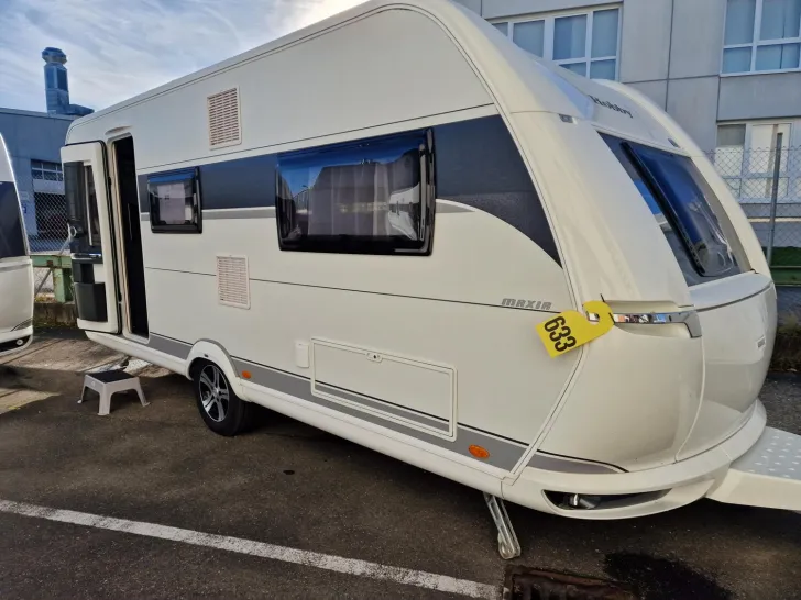 Fahrzeugbild Hobby Maxia 495 UL - Stauraumklimaanlage #1