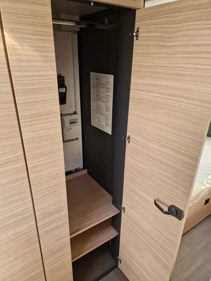 Fahrzeugbild Hobby Maxia 495 UL - Stauraumklimaanlage #13