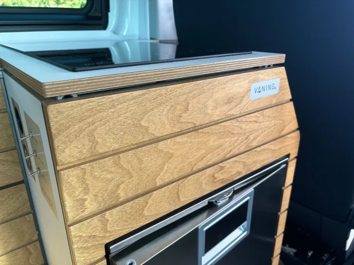 Fahrzeugbild VW California T6.1 VANING-Ausbau + Solar #19