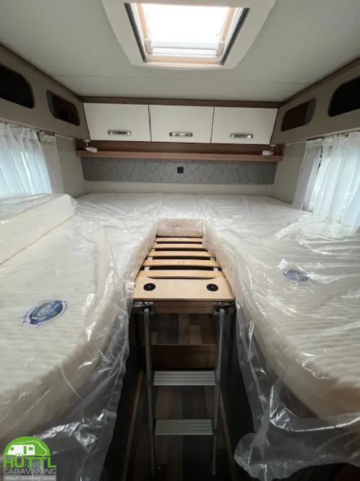 Fahrzeugbild Weinsberg CaraCompact 600 MEG EDITION [PEPPER] Mietwagen verfügbar Nov´26 #7