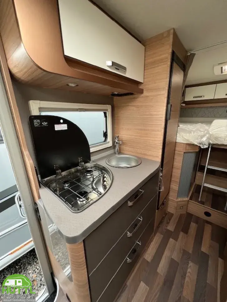 Fahrzeugbild Weinsberg CaraCompact 600 MEG EDITION [PEPPER] Mietwagen verfügbar Nov´26 #11