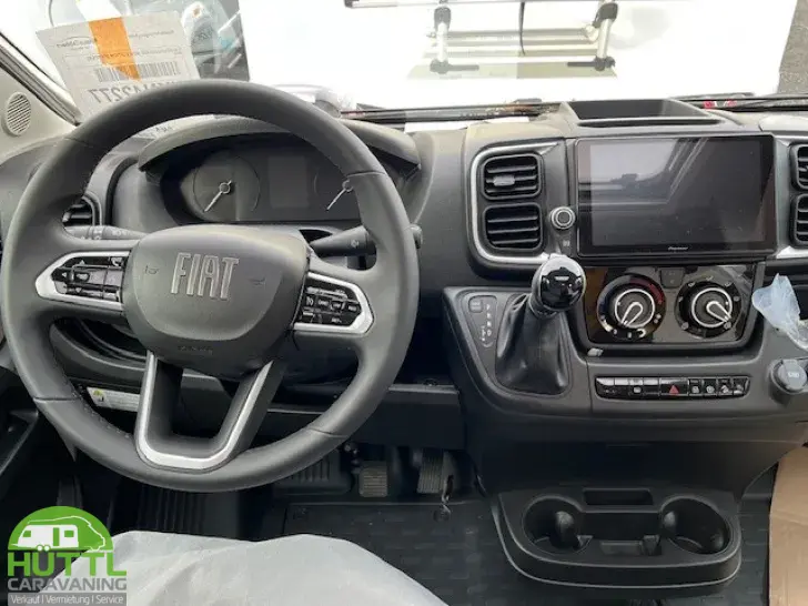 Fahrzeugbild Weinsberg CaraCompact 600 MEG EDITION [PEPPER] Mietwagen verfügbar Nov´26 #5