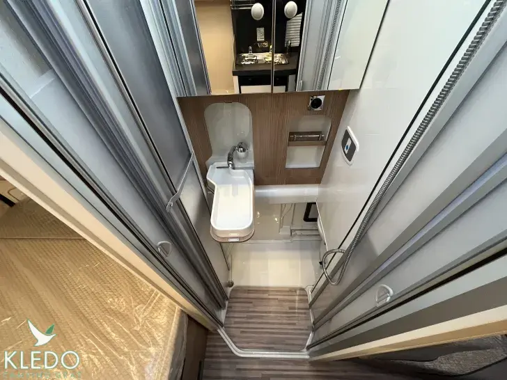 Fahrzeugbild Malibu compact 540 DB - Lithium 120 AH - Solar #25