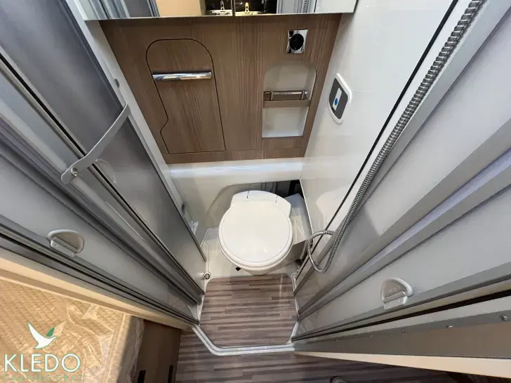 Fahrzeugbild Malibu compact 540 DB - Lithium 120 AH - Solar #26