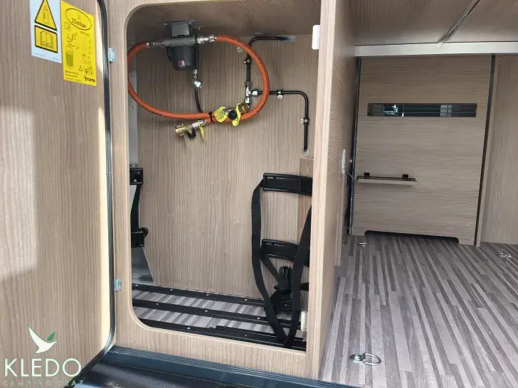 Fahrzeugbild Malibu first class - two rooms 640 LE RB #8