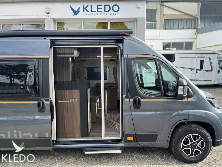 Fahrzeugbild Malibu first class - two rooms 640 LE RB #4